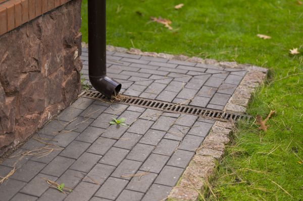 Cost of Gutter Drain Maintenance in Oceanside